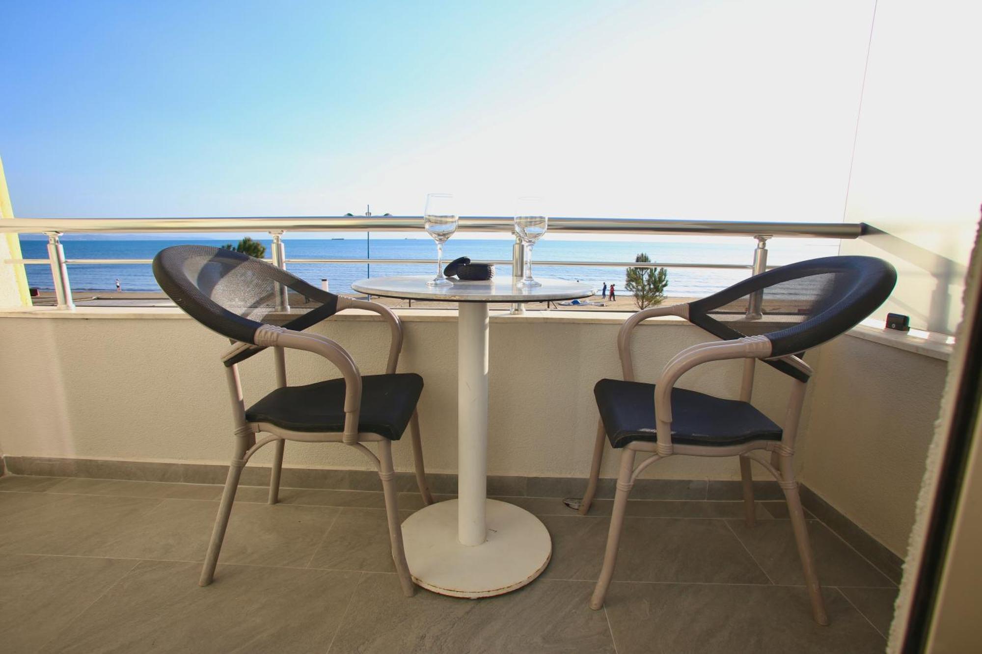 Luxurious Dreamy Seaview Apartment Драч Екстериор снимка